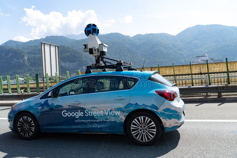Автомобиль взгляда улицы Google
